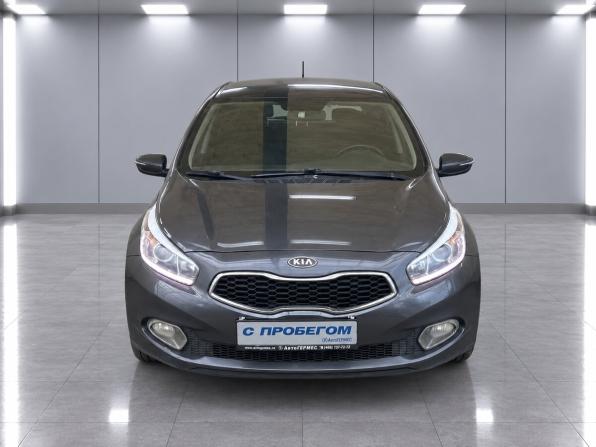 Kia Ceed II с пробегом 2014 года, цена 990 000 рублей, 180256 км, хэтчбек, Автокод Объявления