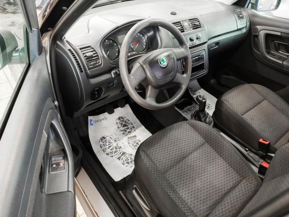 Skoda Fabia II Рестайлинг с пробегом 2011 года, цена 420 000 рублей, 150141 км, хэтчбек, Автокод Объявления