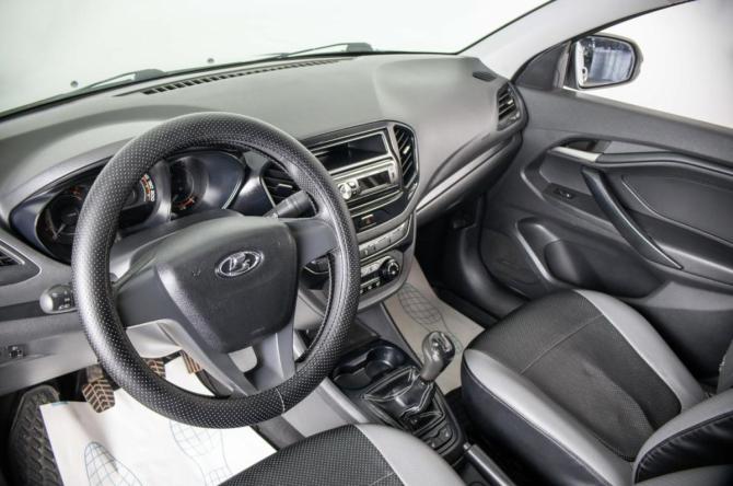 Lada (ВАЗ) Vesta I с пробегом 2018 года, цена 919 000 рублей, 106000 км, седан, Автокод Объявления