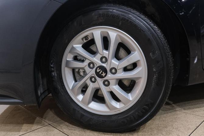 Kia K3 II с пробегом 2019 года, цена 1 799 000 рублей, 78103 км, седан, Автокод Объявления