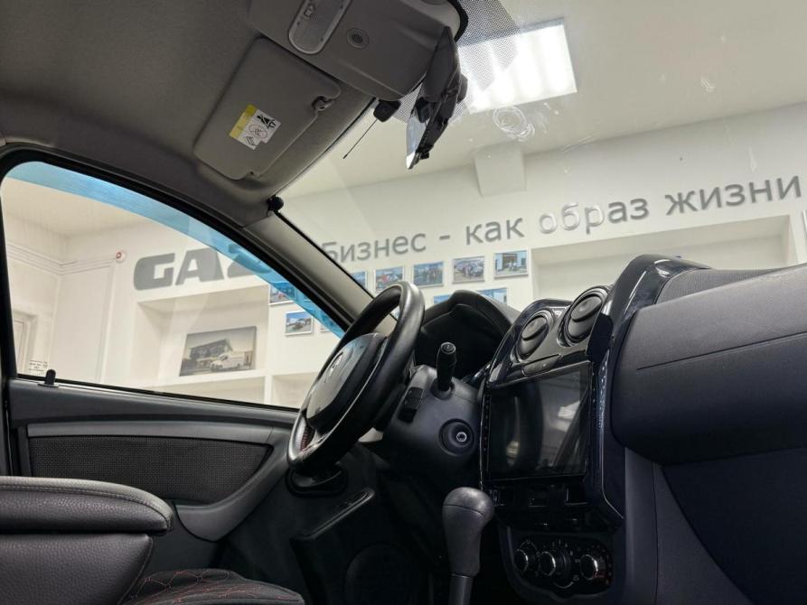 Renault Duster I Рестайлинг Омск  - изображение 14
