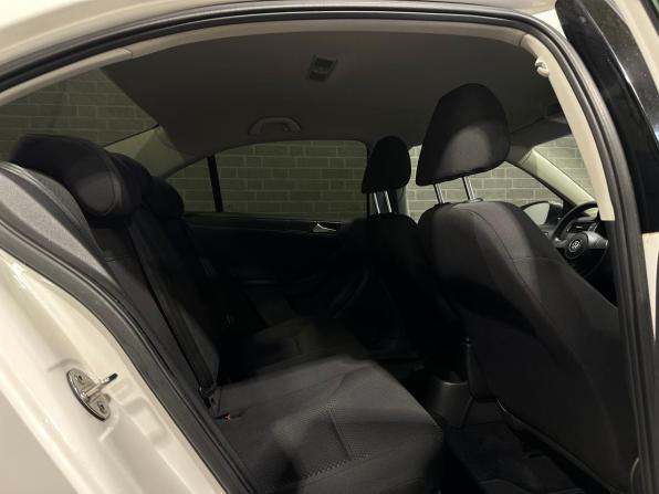 Volkswagen Jetta VI с пробегом 2014 года, цена 980 000 рублей, 137216 км, седан, Автокод Объявления