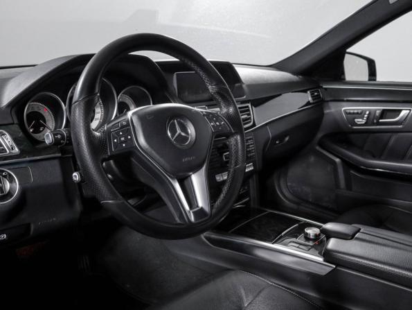 Mercedes-Benz E-Класс IV (W212 S212 C207) Рестайлинг с пробегом 2013 года, цена 1 950 000 рублей, 270000 км, седан, Автокод Объявления