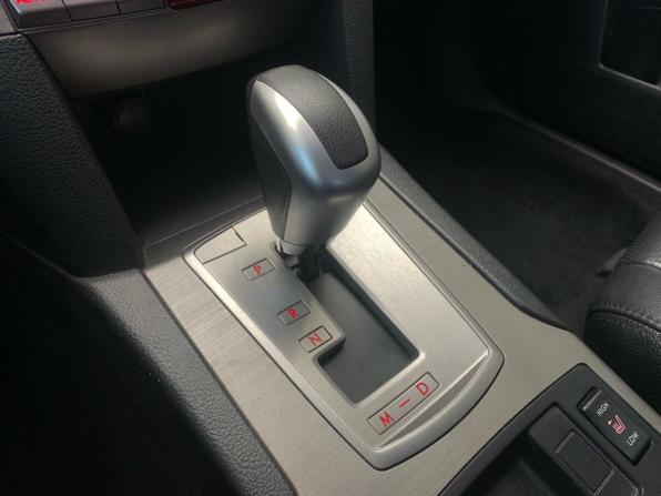Subaru Legacy V с пробегом 2011 года, цена 929 000 рублей, 205000 км, седан, Автокод Объявления