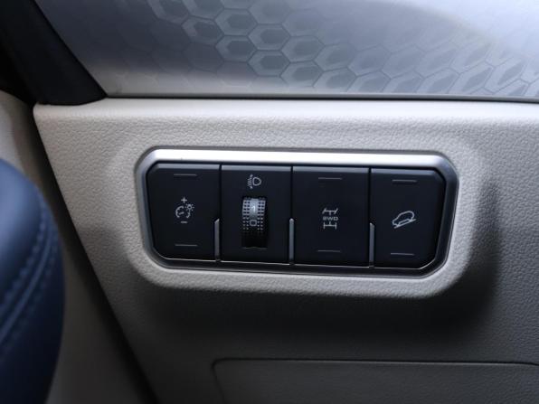 Haval F7 I Рестайлинг с пробегом 2022 года, цена 2 130 000 рублей, 32001 км, внедорожник, Автокод Объявления