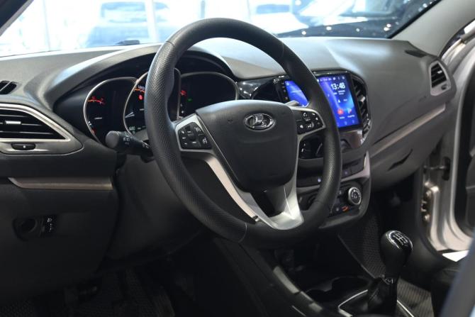 Lada (ВАЗ) Vesta I с пробегом 2020 года, цена 995 000 рублей, 61677 км, седан, Автокод Объявления
