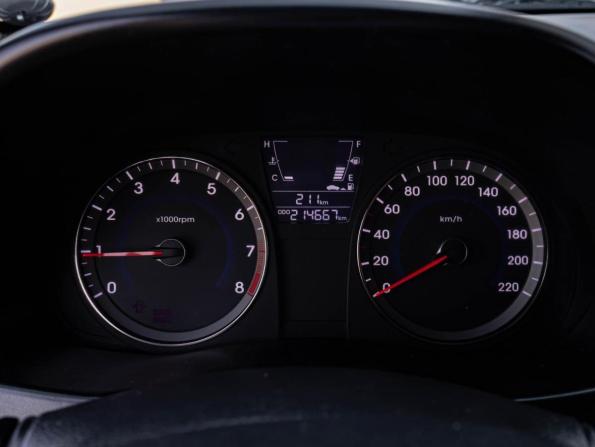 Hyundai Solaris I с пробегом 2011 года, цена 797 000 рублей, 214667 км, седан, Автокод Объявления