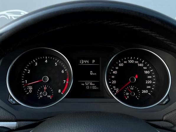 Volkswagen Jetta VI Рестайлинг с пробегом 2015 года, цена 1 098 200 рублей, 131130 км, седан, Автокод Объявления