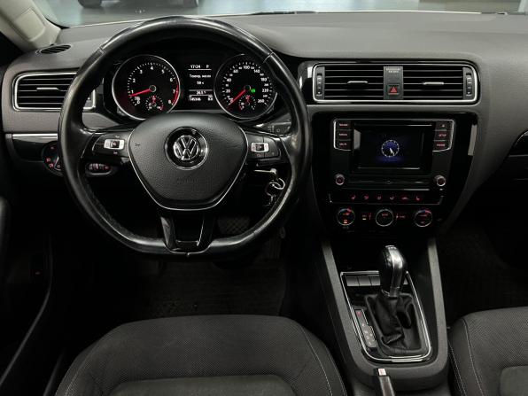 Volkswagen Jetta VI Рестайлинг с пробегом 2016 года, цена 1 570 000 рублей, 145346 км, седан, Автокод Объявления
