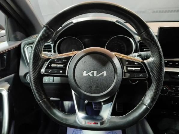 Kia Ceed III Рестайлинг с пробегом 2021 года, цена 1 780 000 рублей, 116879 км, универсал, Автокод Объявления