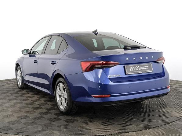 Skoda Octavia IV (A8) с пробегом 2020 года, цена 2 295 000 рублей, 96270 км, лифтбек, Автокод Объявления