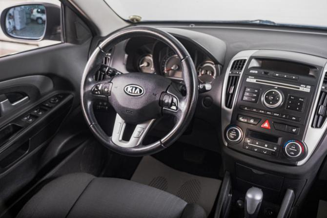 Kia Ceed I Рестайлинг с пробегом 2011 года, цена 1 029 000 рублей, 92380 км, универсал, Автокод Объявления