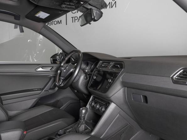 Volkswagen Tiguan II с пробегом 2020 года, цена 2 620 000 рублей, 147530 км, внедорожник, Автокод Объявления