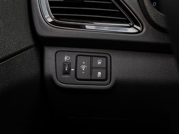 Hyundai Solaris II Рестайлинг с пробегом 2021 года, цена 1 725 000 рублей, 29713 км, седан, Автокод Объявления
