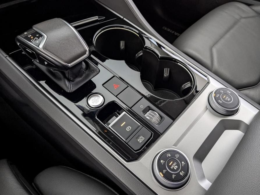 Volkswagen Touareg III Москва  - изображение 20