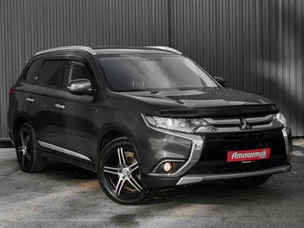 Mitsubishi Outlander III Рестайлинг 2 с пробегом 2018 года, цена 1 670 000 рублей, 212505 км, внедорожник, Автокод Объявления