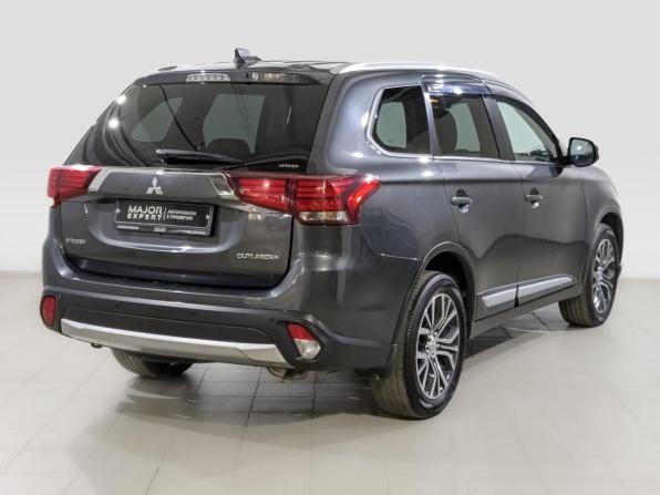 Mitsubishi Outlander III Рестайлинг 2 с пробегом 2018 года, цена 1 965 000 рублей, 136433 км, внедорожник, Автокод Объявления