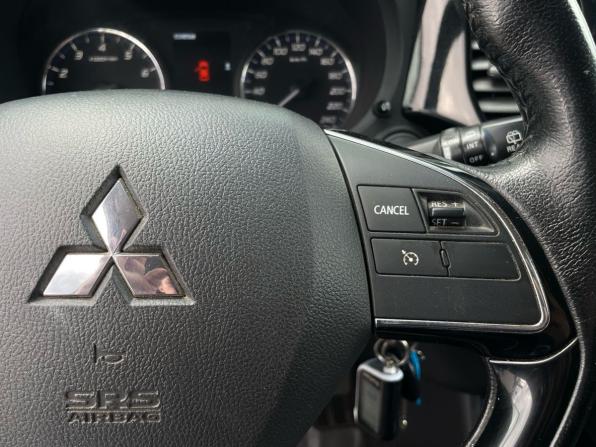 Mitsubishi Outlander III Рестайлинг 2 с пробегом 2016 года, цена 1 390 000 рублей, 188000 км, внедорожник, Автокод Объявления
