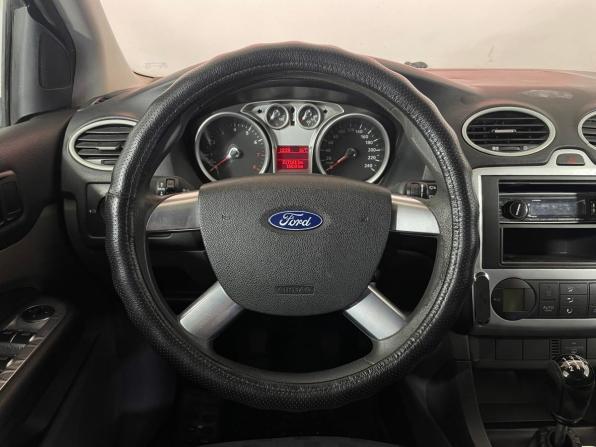Ford Focus II Рестайлинг с пробегом 2008 года, цена 440 000 рублей, 217141 км, седан, Автокод Объявления