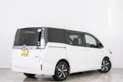 Toyota Voxy III (R80) Красноярск  - изображение 26