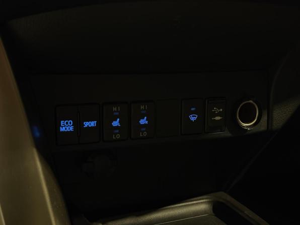 Toyota RAV4 IV (XA40) с пробегом 2013 года, цена 2 090 000 рублей, 82473 км, внедорожник, Автокод Объявления