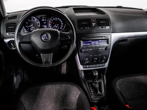 Skoda Yeti I Рестайлинг с пробегом 2014 года, цена 1 199 000 рублей, 93770 км, внедорожник, Автокод Объявления