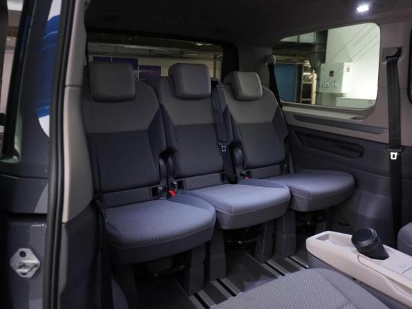 Volkswagen Multivan T7 с пробегом 2022 года, цена 7 498 444 рубля, 9422 км, минивэн, Автокод Объявления