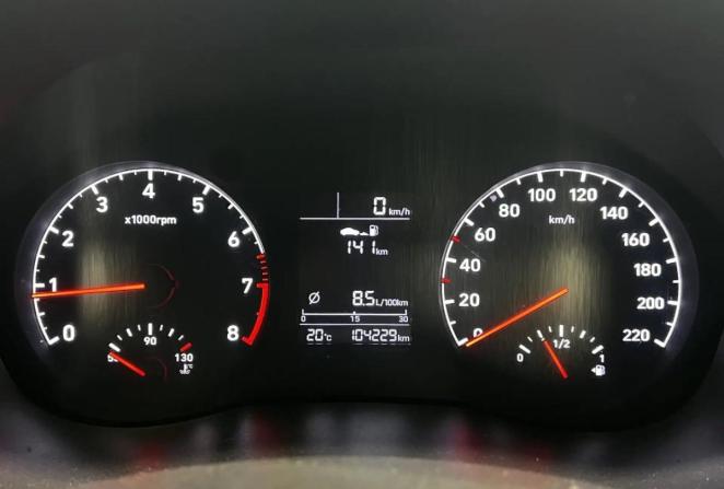 Hyundai Solaris II с пробегом 2019 года, цена 1 315 000 рублей, 104229 км, седан, Автокод Объявления