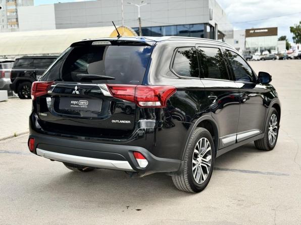 Mitsubishi Outlander III Рестайлинг 2 с пробегом 2015 года, цена 1 813 700 рублей, 98674 км, внедорожник, Автокод Объявления