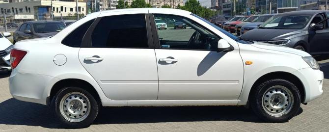 Lada (ВАЗ) Granta I с пробегом 2013 года, цена 330 000 рублей, 206000 км, седан, Автокод Объявления