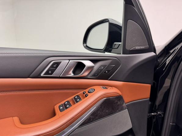 BMW X5 IV (G05/G18) с пробегом 2021 года, цена 8 300 000 рублей, 62731 км, внедорожник, Автокод Объявления