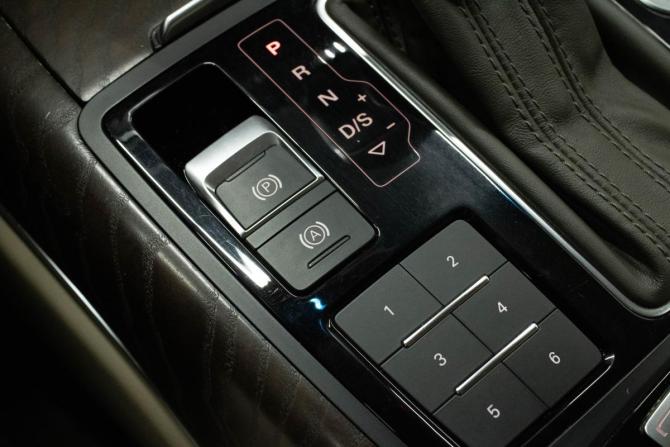 Audi A6 IV (C7) Рестайлинг с пробегом 2016 года, цена 2 199 000 рублей, 184331 км, седан, Автокод Объявления