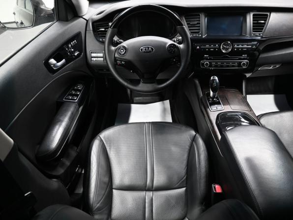 Kia Quoris I Рестайлинг с пробегом 2014 года, цена 1 345 000 рублей, 163095 км, седан, Автокод Объявления
