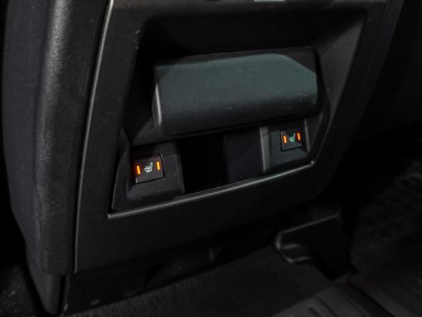 Land Rover Discovery IV с пробегом 2012 года, цена 1 899 000 рублей, 237184 км, внедорожник, Автокод Объявления