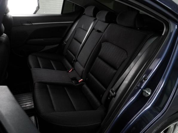 Hyundai Elantra VI (AD) с пробегом 2018 года, цена 1 369 000 рублей, 176340 км, седан, Автокод Объявления