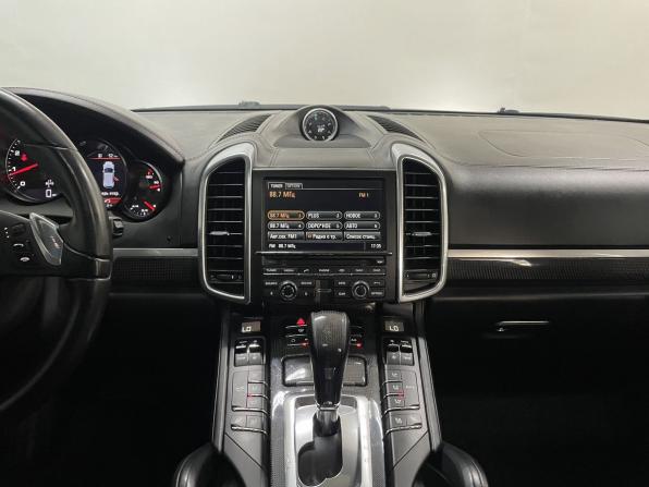 Porsche Cayenne II (958) с пробегом 2012 года, цена 2 400 000 рублей, 143597 км, внедорожник, Автокод Объявления