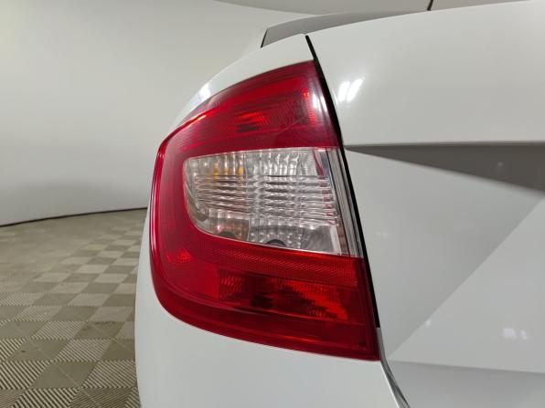 Skoda Rapid I с пробегом 2015 года, цена 1 050 000 рублей, 137308 км, лифтбек, Автокод Объявления