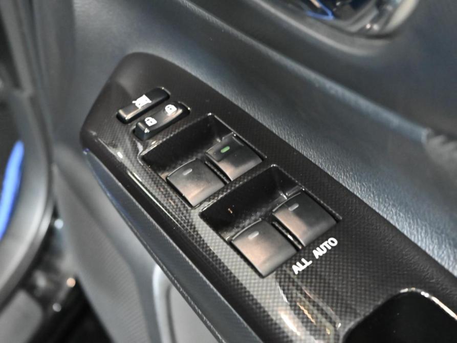 Toyota Wish II Рестайлинг Екатеринбург  - изображение 15