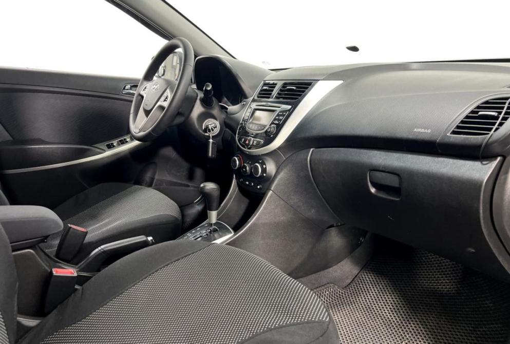Hyundai Solaris I Нижний Новгород  - изображение 12