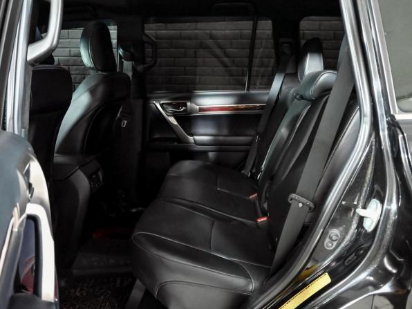 Lexus GX II Рестайлинг с пробегом 2017 года, цена 4 390 000 рублей, 190803 км, внедорожник, Автокод Объявления