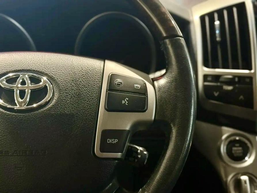 Toyota Land Cruiser 200 Series Рестайлинг 1 Новосибирск  - изображение 28