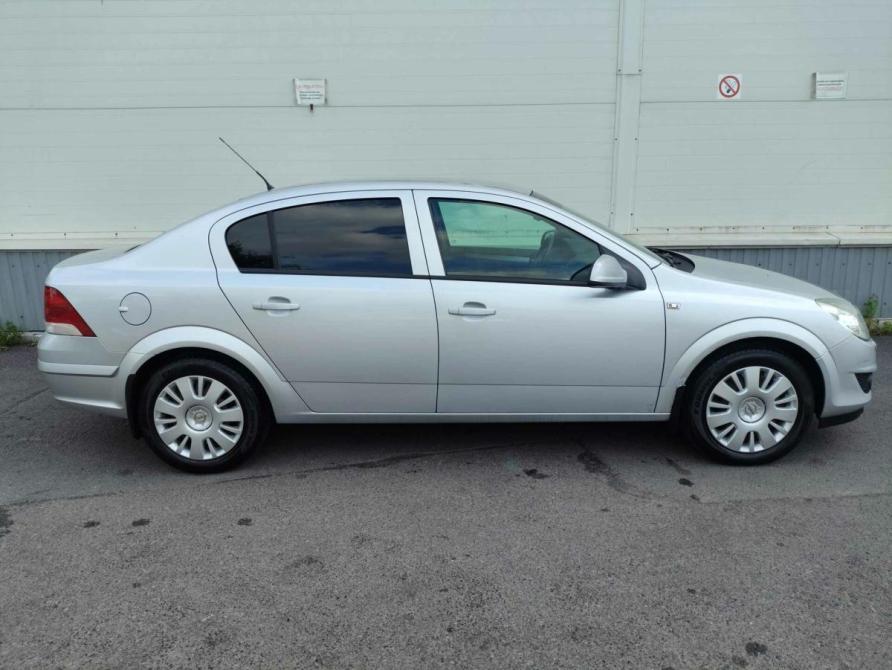 Opel Astra H Рестайлинг Санкт-Петербург  - изображение 6