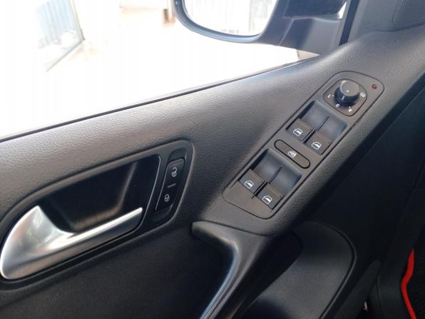Volkswagen Tiguan I Рестайлинг с пробегом 2013 года, цена 953 000 рублей, 288554 км, внедорожник, Автокод Объявления