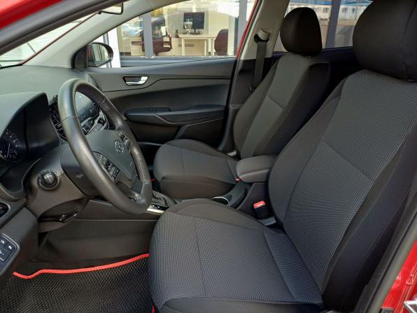 Hyundai Solaris II Рестайлинг с пробегом 2021 года, цена 1 639 000 рублей, 45893 км, седан, Автокод Объявления
