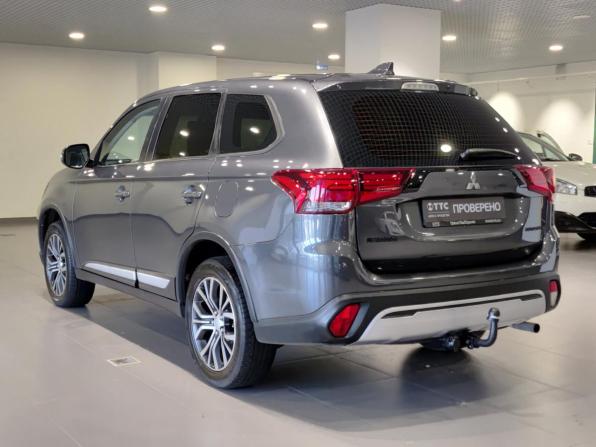 Mitsubishi Outlander III Рестайлинг 3 с пробегом 2019 года, цена 1 700 000 рублей, 143149 км, внедорожник, Автокод Объявления