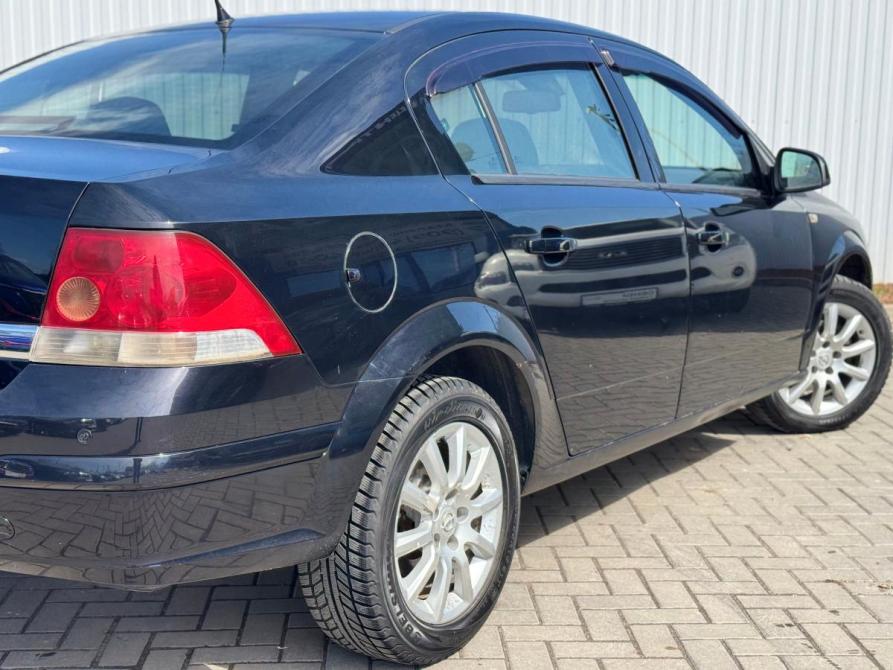 Opel Astra H Рестайлинг Ростов-на-Дону  - изображение 11
