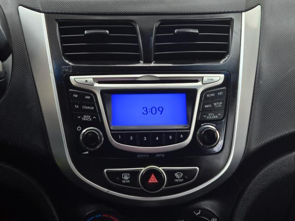 Hyundai Solaris I с пробегом 2011 года, цена 749 000 рублей, 159000 км, седан, Автокод Объявления