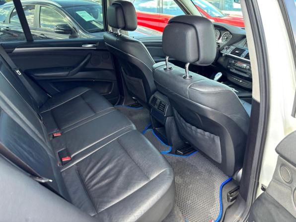 BMW X5 II (E70) Рестайлинг с пробегом 2012 года, цена 1 350 000 рублей, 304209 км, внедорожник, Автокод Объявления