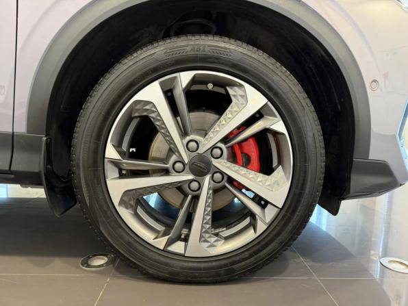 Geely Coolray I Рестайлинг с пробегом 2023 года, цена 1 890 000 рублей, 112032 км, внедорожник, Автокод Объявления