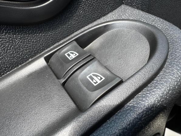 Renault Duster I Рестайлинг с пробегом 2015 года, цена 1 320 000 рублей, 126000 км, внедорожник, Автокод Объявления